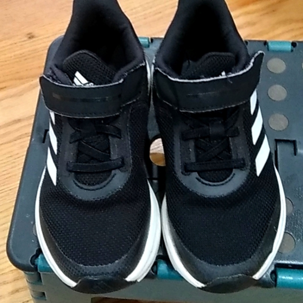 Adidas sneakers 12